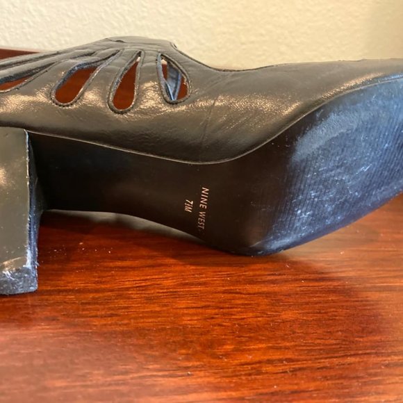 Heels - Picture 4 of 9